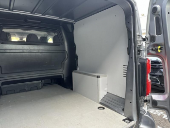 Photo 15 du bon plan CITROEN Jumpy Fg VUL XL 2.0 BlueHDi 180ch S&S Cabine Approfondie Fixe Club EAT8 occasion à 25490 €