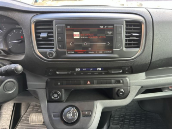 Photo 21 du bon plan CITROEN Jumpy Fg VUL XL 2.0 BlueHDi 180ch S&S Cabine Approfondie Fixe Club EAT8 occasion à 25490 €