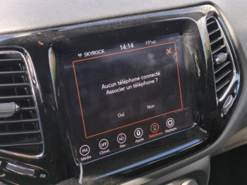 Photo 25 du bon plan JEEP Compass 1.3 GSE T4 150ch Limited 4x2 BVR6 occasion à 18490 €