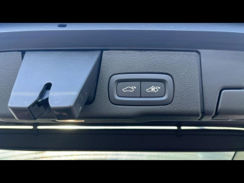 Photo 9 du bon plan VOLVO XC60 T6 Hybride Rechargeable 253 + 145ch Plus Style Chrome Geartronic 8 AWD occasion à 51990 €