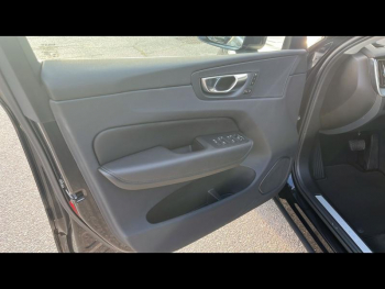 Photo 12 du bon plan VOLVO XC60 T6 Hybride Rechargeable 253 + 145ch Plus Style Chrome Geartronic 8 AWD occasion à 51990 €