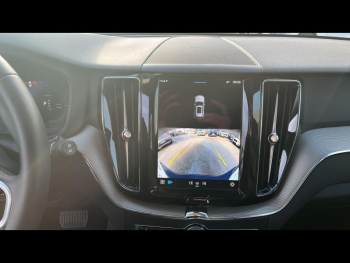 Photo 20 du bon plan VOLVO XC60 T6 Hybride Rechargeable 253 + 145ch Plus Style Chrome Geartronic 8 AWD occasion à 51990 €