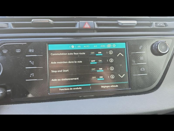 Photo 14 du bon plan CITROEN C4 Picasso PureTech 130ch Confort S&S occasion à 7480 €