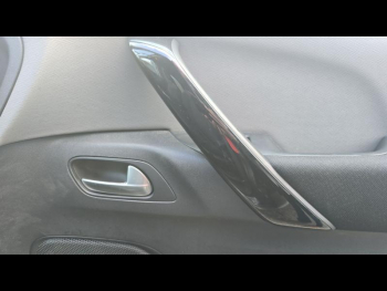 Photo 21 du bon plan CITROEN C4 Picasso PureTech 130ch Confort S&S occasion à 7480 €