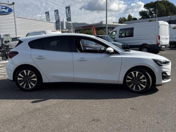 Photo 4 du bon plan FORD Focus 1.0 Flexifuel mHEV 125ch Titanium Style occasion à 18900 €