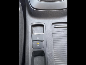 Photo 18 du bon plan FORD Focus 1.0 Flexifuel mHEV 125ch Titanium Style occasion à 18900 €