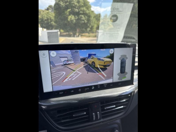 Photo 13 du bon plan FORD Focus 1.0 Flexifuel mHEV 125ch ST-Line X occasion à 23990 €