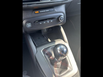 Photo 15 du bon plan FORD Focus 1.0 Flexifuel mHEV 125ch ST-Line X occasion à 23990 €