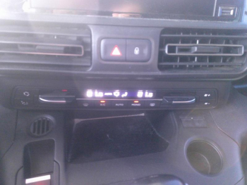 Photo 11 du bon plan CITROEN Berlingo M BlueHDi 130ch S&S XTR occasion à 18901 €