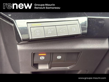 Photo 17 du bon plan RENAULT RAFALE 1.2 E-Tech 300ch atelier Alpine 4x4 occasion à 48899 €