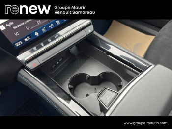 Photo 26 du bon plan RENAULT RAFALE 1.2 E-Tech 300ch atelier Alpine 4x4 occasion à 48899 €