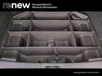 Photo 14 du bon plan RENAULT Espace 1.2 E-Tech full hybrid 200ch Iconic 5 places - 25 occasion à 47900 €