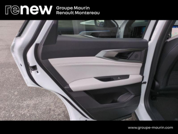 Photo 19 du bon plan RENAULT Espace 1.2 E-Tech full hybrid 200ch Iconic 5 places - 25 occasion à 47900 €