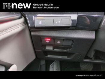 Photo 28 du bon plan RENAULT Espace 1.2 E-Tech full hybrid 200ch Iconic 5 places - 25 occasion à 47900 €