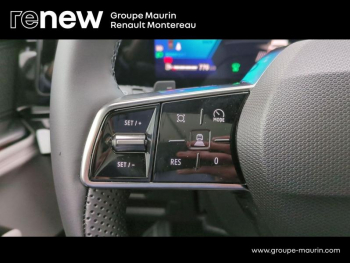 Photo 32 du bon plan RENAULT Espace 1.2 E-Tech full hybrid 200ch Iconic 5 places - 25 occasion à 47900 €