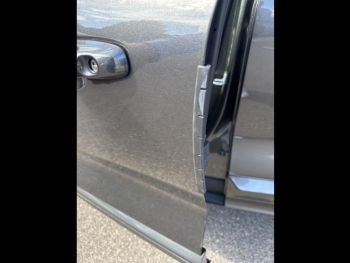 Photo 11 du bon plan FORD Kuga 2.5 Duratec 180ch Hybrid FlexiFuel ST-Line X Powershift occasion à 34900 €