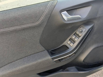 Photo 14 du bon plan FORD Puma 1.0 EcoBoost 125ch mHEV Titanium Business DCT7 occasion à 19990 €