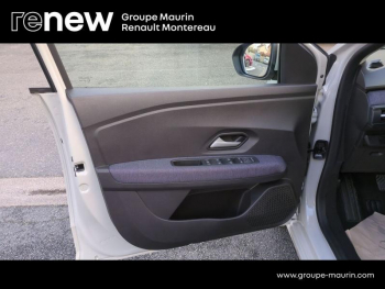 Photo 22 du bon plan DACIA Sandero 1.0 TCe 100ch Journey -25 occasion à 18490 €