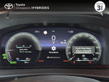 Photo 14 du bon plan TOYOTA C-HR 2.0 Hybride Rechargeable 225ch Design Pack Confort occasion à 38990 €