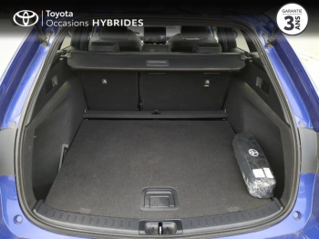 Photo 10 du bon plan TOYOTA Corolla Touring Spt 1.8 140ch Design MY24 occasion à 28480 €