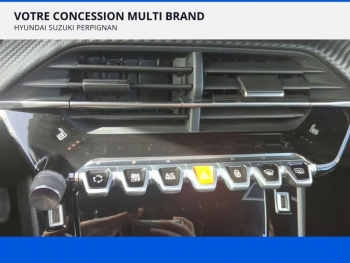 Photo 21 du bon plan PEUGEOT 2008 1.5 BlueHDi 130ch S&S Allure EAT8 occasion à 23700 €