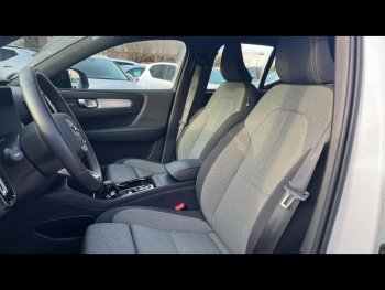 Photo 5 du bon plan VOLVO XC40 B3 163ch Plus DCT 7 occasion à 33990 €