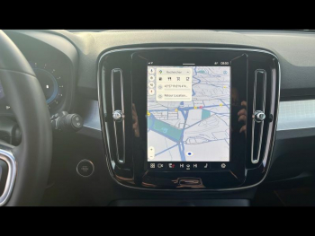 Photo 20 du bon plan VOLVO XC40 B3 163ch Plus DCT 7 occasion à 33990 €