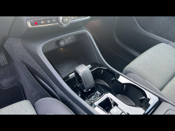 Photo 24 du bon plan VOLVO XC40 B3 163ch Plus DCT 7 occasion à 33990 €