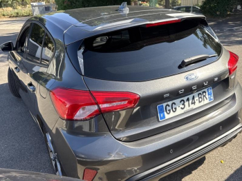 Photo 5 du bon plan FORD Focus 1.0 Flexifuel mHEV 125ch ST-Line X occasion à 19490 €