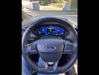 Photo 14 du bon plan FORD Focus 1.0 Flexifuel mHEV 125ch ST-Line X occasion à 19490 €