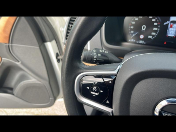 Photo 21 du bon plan VOLVO XC90 T8 AWD 303 + 87ch Inscription Business Geartronic occasion à 39990 €