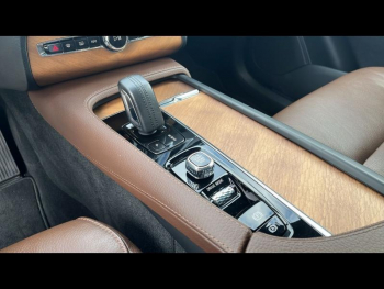 Photo 28 du bon plan VOLVO XC90 T8 AWD 303 + 87ch Inscription Business Geartronic occasion à 39990 €