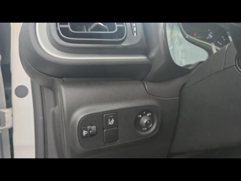 Photo 21 du bon plan CITROEN C3 PureTech 82ch Graphic S&S E6.d occasion à 8280 €
