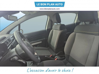 Photo 22 du bon plan CITROEN C3 PureTech 82ch Graphic S&S E6.d occasion à 8280 €