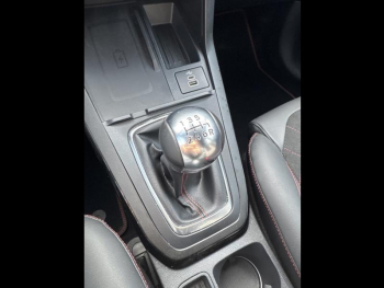 Photo 16 du bon plan FORD Puma 1.0 EcoBoost Hybrid 125ch ST-Line X S&S occasion à 26985 €