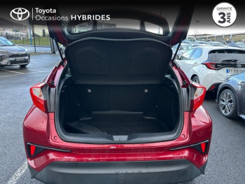 Photo 10 du bon plan TOYOTA C-HR 122h Dynamic 2WD E-CVT occasion à 15490 €