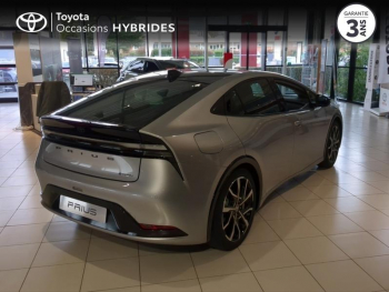 Photo 18 du bon plan TOYOTA Prius Rechargeable 2.0 Hybride Rechargeable 223ch Design (sans toit panoramique) MY26 occasion à 40590 €