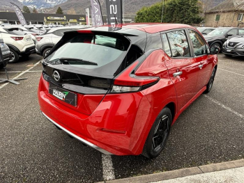 Photo 6 du bon plan NISSAN Leaf 150ch 40kWh Acenta 21.5 occasion à 15990 €