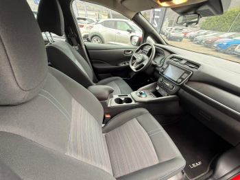 Photo 12 du bon plan NISSAN Leaf 150ch 40kWh Acenta 21.5 occasion à 15990 €
