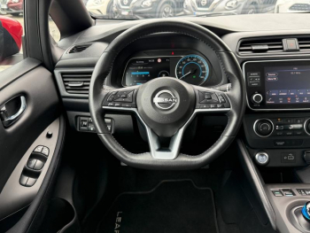 Photo 14 du bon plan NISSAN Leaf 150ch 40kWh Acenta 21.5 occasion à 15990 €