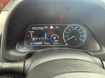 Photo 13 du bon plan NISSAN Leaf 150ch 40kWh Acenta 21.5 occasion à 17990 €