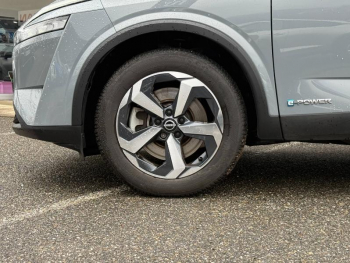 Photo 17 du bon plan NISSAN Qashqai e-POWER 190ch Business Edition 2022 occasion à 23990 €