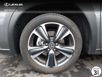 Photo 15 du bon plan LEXUS UX 250h 2WD Premium Edition MY21 occasion à 23990 €