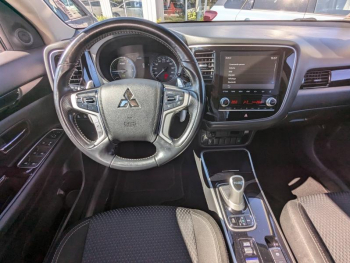 Photo 2 du bon plan MITSUBISHI Outlander PHEV Twin Motor Business 4WD Euro6d-T EVAP 5cv occasion à 19490 €