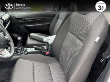 Photo 6 du bon plan TOYOTA Hilux VUL 2.4 D-4D ChÃ¢ssis-Cabine 2WD RC23 occasion à 32990 €