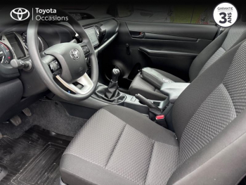 Photo 11 du bon plan TOYOTA Hilux VUL 2.4 D-4D ChÃ¢ssis-Cabine 2WD RC23 occasion à 32990 €