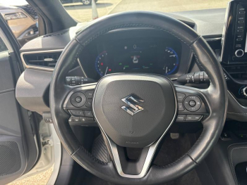 Photo 18 du bon plan SUZUKI Swace 1.8 Hybrid 122ch Pack occasion à 18990 €