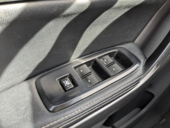 Photo 20 du bon plan FORD Ranger VUL 3.2 TDCi 200ch Double Cabine Limited BVA occasion à 29963 €