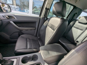 Photo 26 du bon plan FORD Ranger VUL 3.2 TDCi 200ch Double Cabine Limited BVA occasion à 29963 €