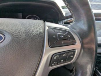 Photo 29 du bon plan FORD Ranger VUL 3.2 TDCi 200ch Double Cabine Limited BVA occasion à 29963 €